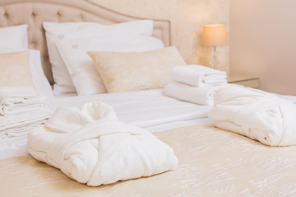 Executive 2-Bedroom Apartment Краков Экстерьер фото