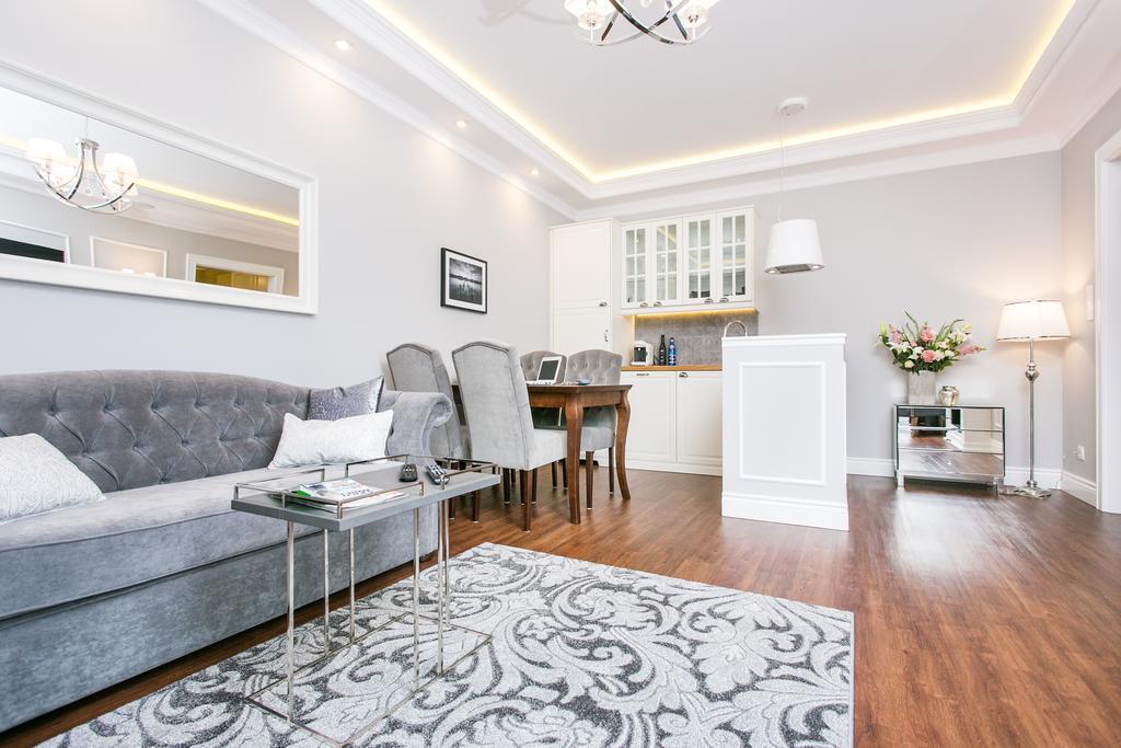 Executive 2-Bedroom Apartment Краков Номер фото